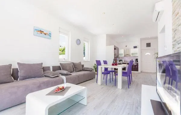 Apartments Blue Dreams Trogir Croatia
